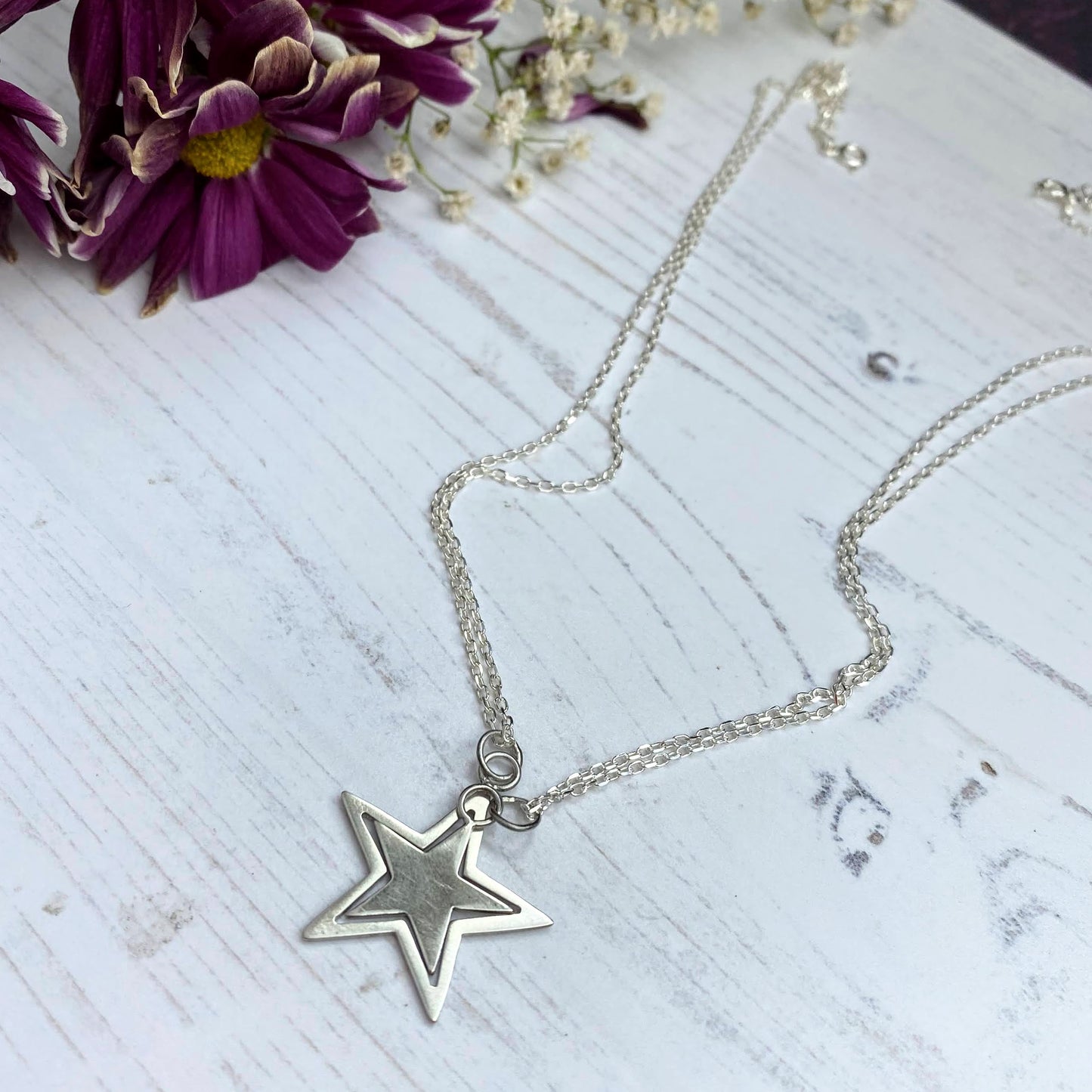 Sister Stars (Large Open Star)