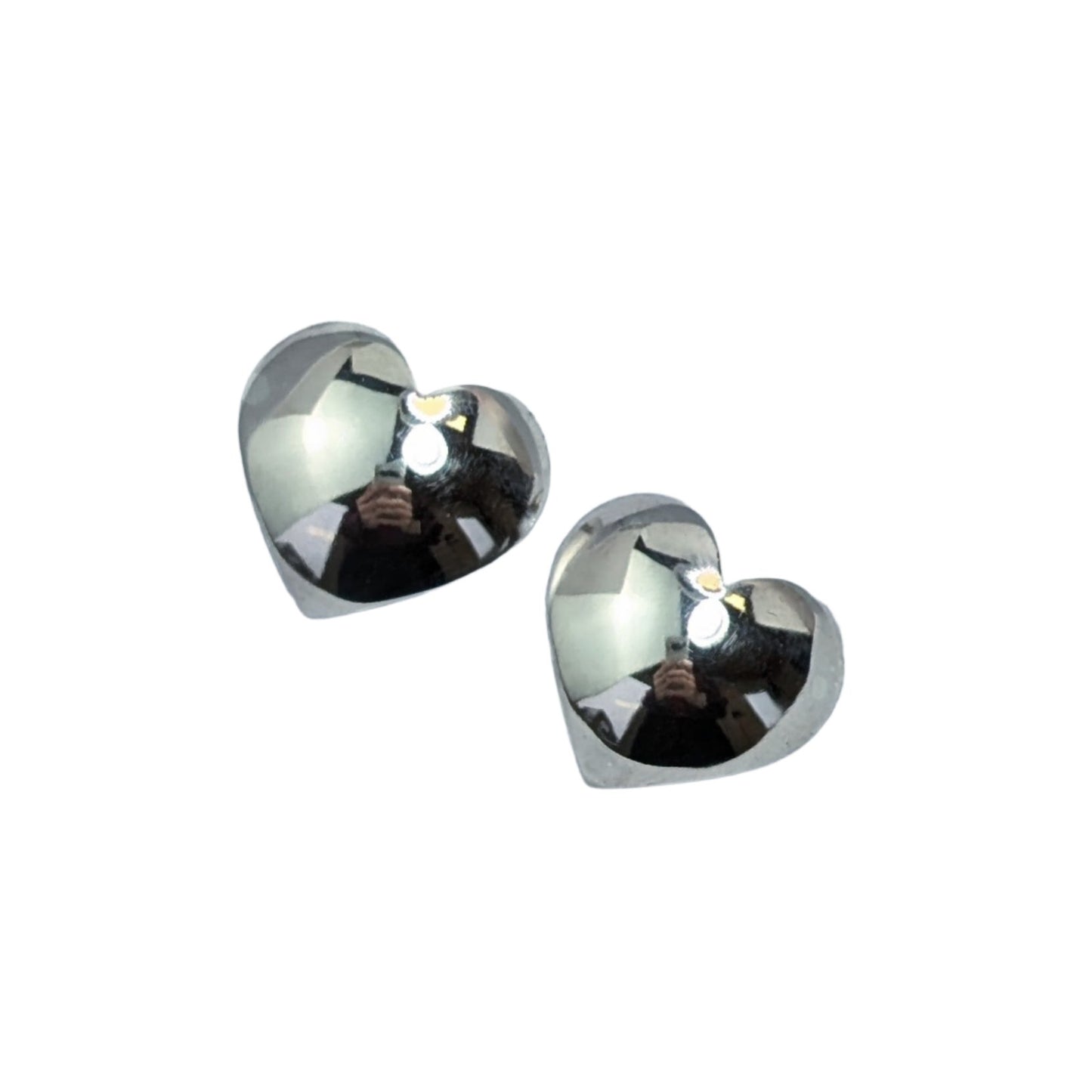 Mirror shine heart stud earrings