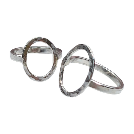 Hammered Oval Silver Ring (Medium)