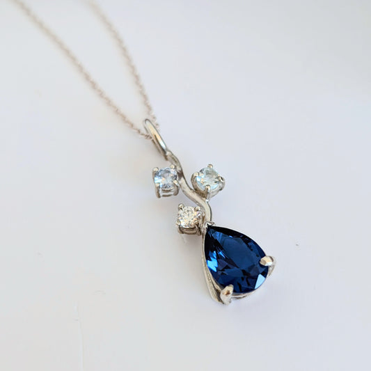 Topaz and spinel Pendant